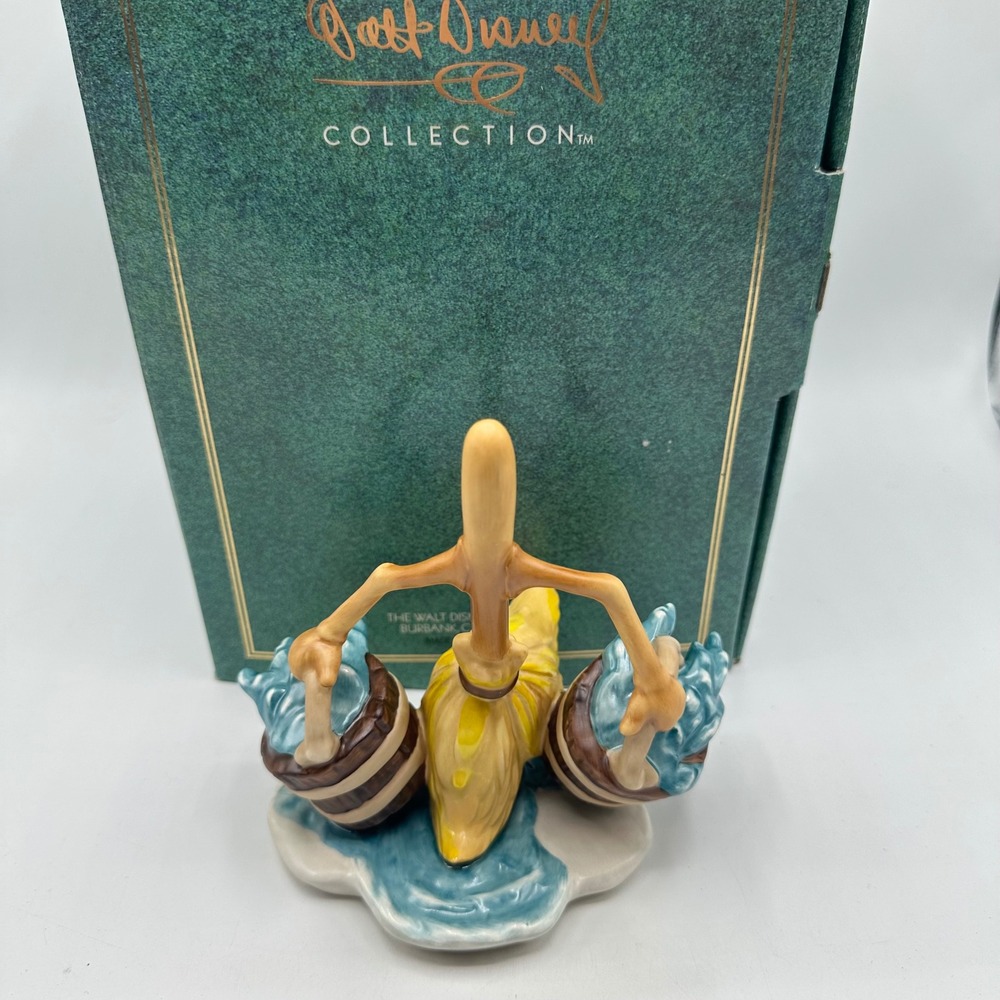 WDCC Disney Fantasia Bucket Brigade Broom Figurine Sorcerers Apprentice Boxed